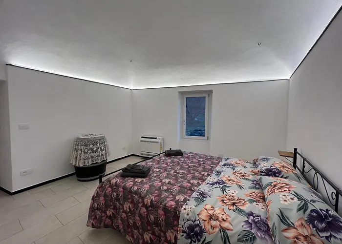 Lejlighed La Dimora Della Volpe Calice Ligure