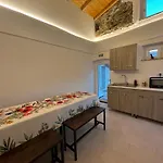 Apartment La Dimora Della Volpe