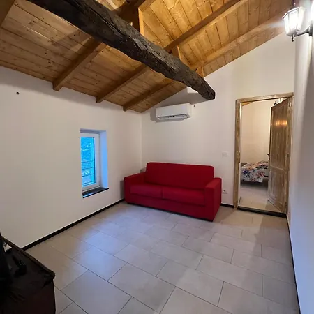 La Dimora Della Volpe Apartment Calice Ligure