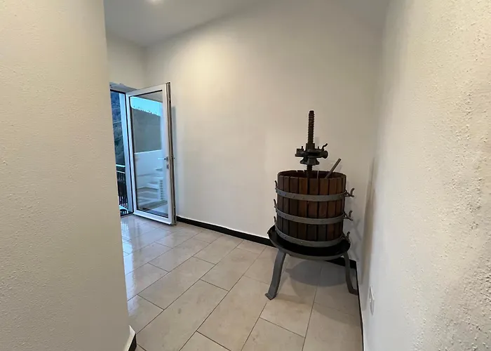 Apartment La Dimora Della Volpe Calice Ligure